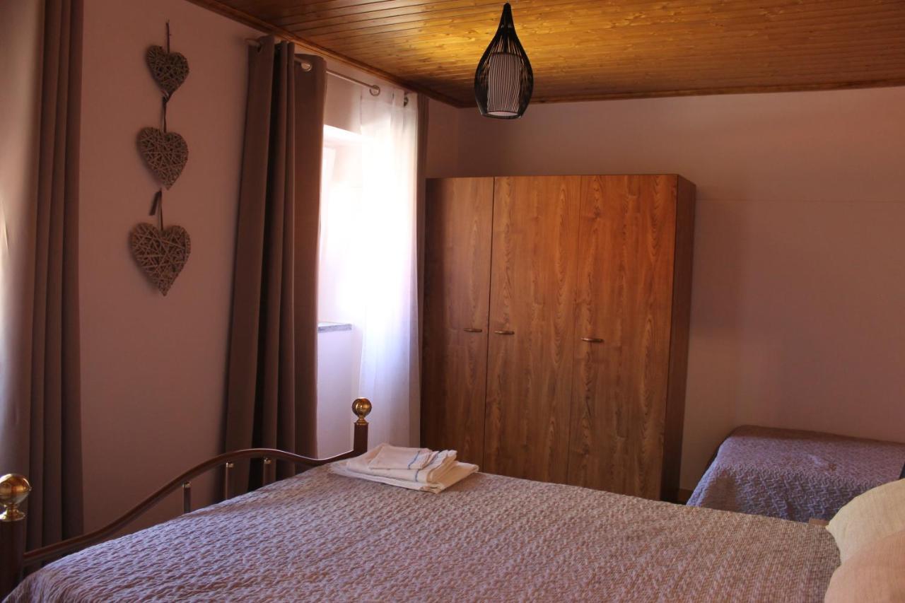 Apartment Casa Do Sapateiro Sobral de Sao Miguel